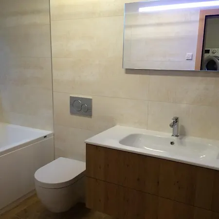 Chesa Muragls Apartment